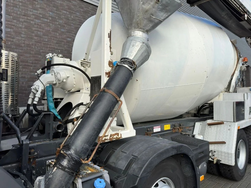 Betoniauto Volvo FM 410 8X4 + STETTER 9 M3 MIXER/MISCHER + THEAM 15 M TRANSPORTBAND/BELT: kuva Betoniauto Volvo FM 410 8X4 + STETTER 9 M3 MIXER/MISCHER + THEAM 15 M TRANSPORTBAND/BELT