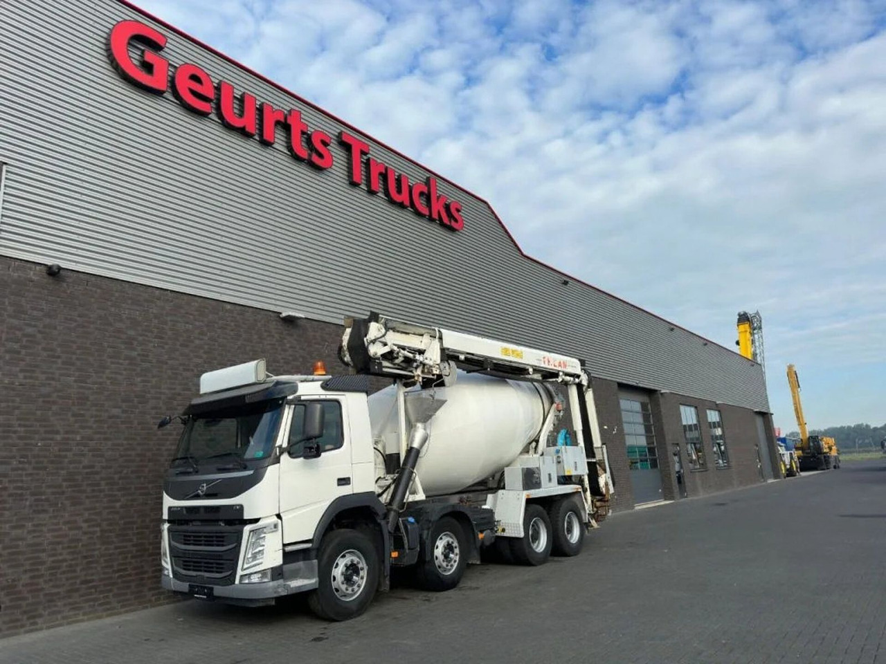 Volvo FM 410 8X4 + STETTER 9 M3 MIXER/MISCHER + THEAM - Betoniauto: kuva Volvo FM 410 8X4 + STETTER 9 M3 MIXER/MISCHER + THEAM - Betoniauto Volvo FM 410 8X4 + STETTER 9 M3 MIXER/MISCHER + THEAM - Betoniauto: kuva Volvo FM 410 8X4 + STETTER 9 M3 MIXER/MISCHER + THEAM - Betoniauto