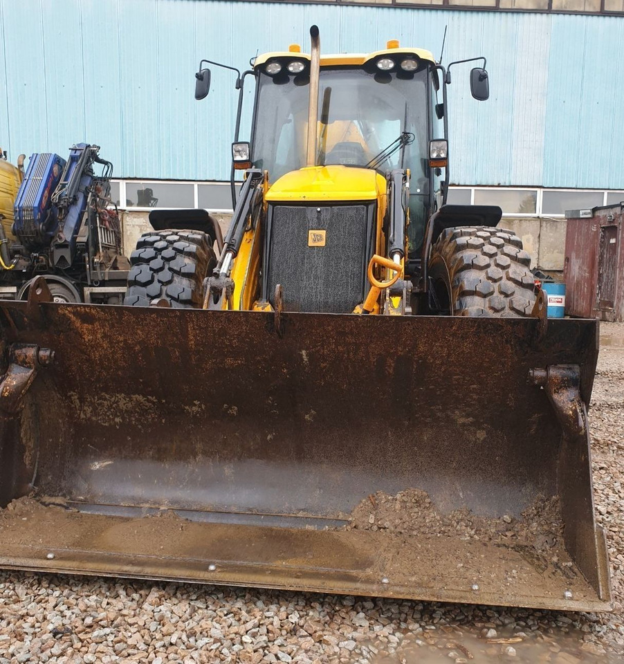 JCB 4CX - Kaivuri-trukki: kuva JCB 4CX - Kaivuri-trukki JCB 4CX - Kaivuri-trukki: kuva JCB 4CX - Kaivuri-trukki
