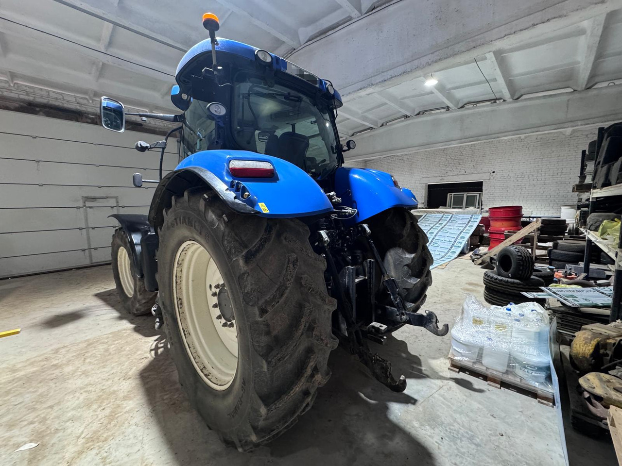 NEW HOLLAND T7.260 - Traktori: kuva NEW HOLLAND T7.260 - Traktori NEW HOLLAND T7.260 - Traktori: kuva NEW HOLLAND T7.260 - Traktori