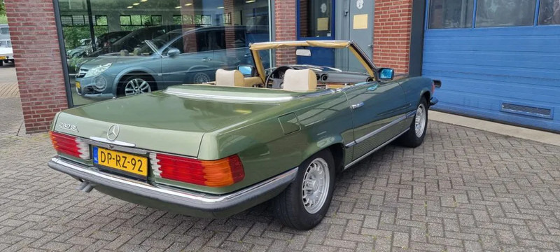Mercedes-Benz 280 SL... automaat. airco.Hardtop - Henkilöauto: kuva Mercedes-Benz 280 SL... automaat. airco.Hardtop - Henkilöauto Mercedes-Benz 280 SL... automaat. airco.Hardtop - Henkilöauto: kuva Mercedes-Benz 280 SL... automaat. airco.Hardtop - Henkilöauto