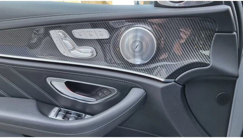 Sedan Mercedes-Benz E-Klasse 63 S, 4 Matic AMG..... Premium plus.: kuva Sedan Mercedes-Benz E-Klasse 63 S, 4 Matic AMG..... Premium plus.