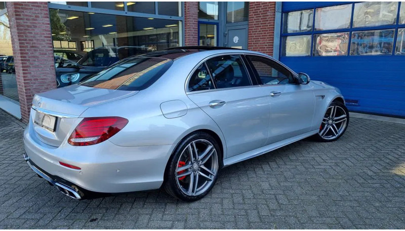 Mercedes-Benz E-Klasse 63 S, 4 Matic AMG..... Premium plus. - Henkilöauto: kuva Mercedes-Benz E-Klasse 63 S, 4 Matic AMG..... Premium plus. - Henkilöauto Mercedes-Benz E-Klasse 63 S, 4 Matic AMG..... Premium plus. - Henkilöauto: kuva Mercedes-Benz E-Klasse 63 S, 4 Matic AMG..... Premium plus. - Henkilöauto