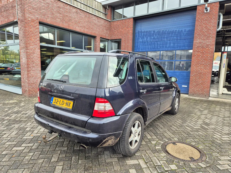 Mercedes-Benz M-Klasse ML 320 autom AMG - Henkilöauto: kuva Mercedes-Benz M-Klasse ML 320 autom AMG - Henkilöauto Mercedes-Benz M-Klasse ML 320 autom AMG - Henkilöauto: kuva Mercedes-Benz M-Klasse ML 320 autom AMG - Henkilöauto
