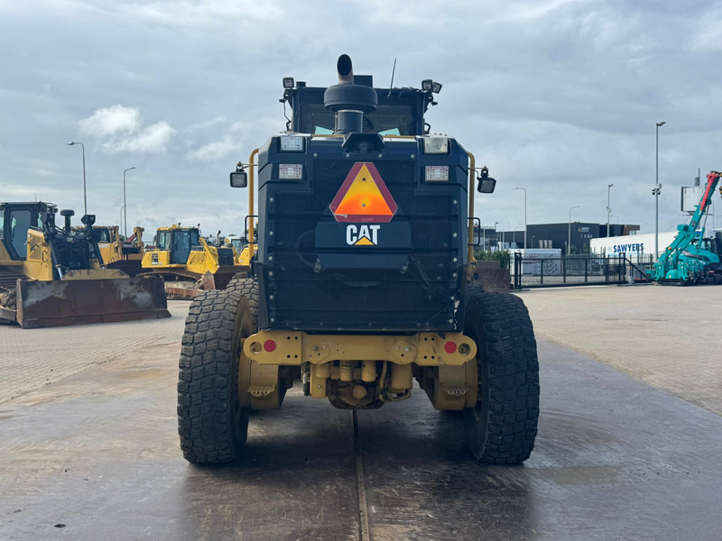 Caterpillar 140M2 AWD - Tiehöylä: kuva Caterpillar 140M2 AWD - Tiehöylä Caterpillar 140M2 AWD - Tiehöylä: kuva Caterpillar 140M2 AWD - Tiehöylä