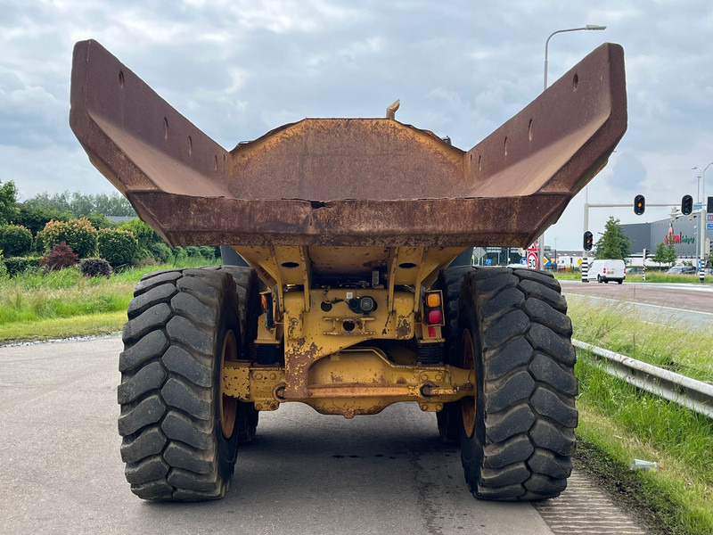 Caterpillar 730 - Nivelkippiauto: kuva Caterpillar 730 - Nivelkippiauto Caterpillar 730 - Nivelkippiauto: kuva Caterpillar 730 - Nivelkippiauto