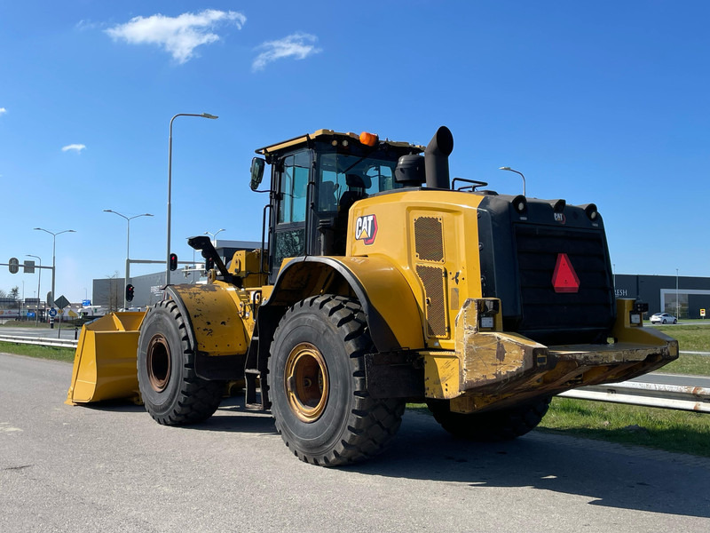 Caterpillar 972M XE - CE / new tires / new bucket edge - Pyöräkuormaaja: kuva Caterpillar 972M XE - CE / new tires / new bucket edge - Pyöräkuormaaja Caterpillar 972M XE - CE / new tires / new bucket edge - Pyöräkuormaaja: kuva Caterpillar 972M XE - CE / new tires / new bucket edge - Pyöräkuormaaja
