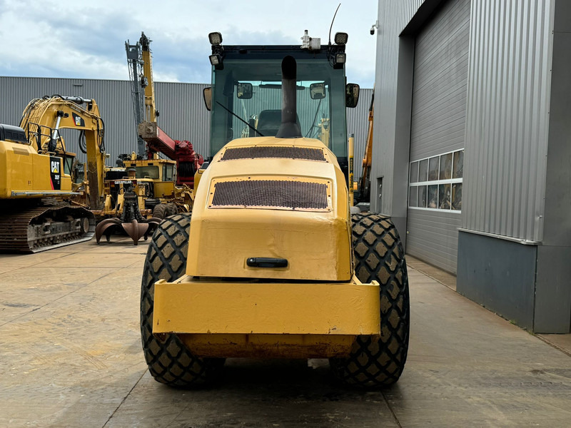 Jyrä Caterpillar CS76 XT: kuva Jyrä Caterpillar CS76 XT