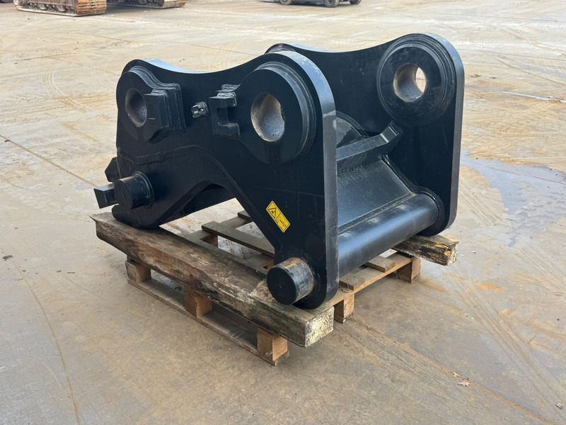 Caterpillar CW70-H.6.N. - Pikaliitin: kuva Caterpillar CW70-H.6.N. - Pikaliitin Caterpillar CW70-H.6.N. - Pikaliitin: kuva Caterpillar CW70-H.6.N. - Pikaliitin