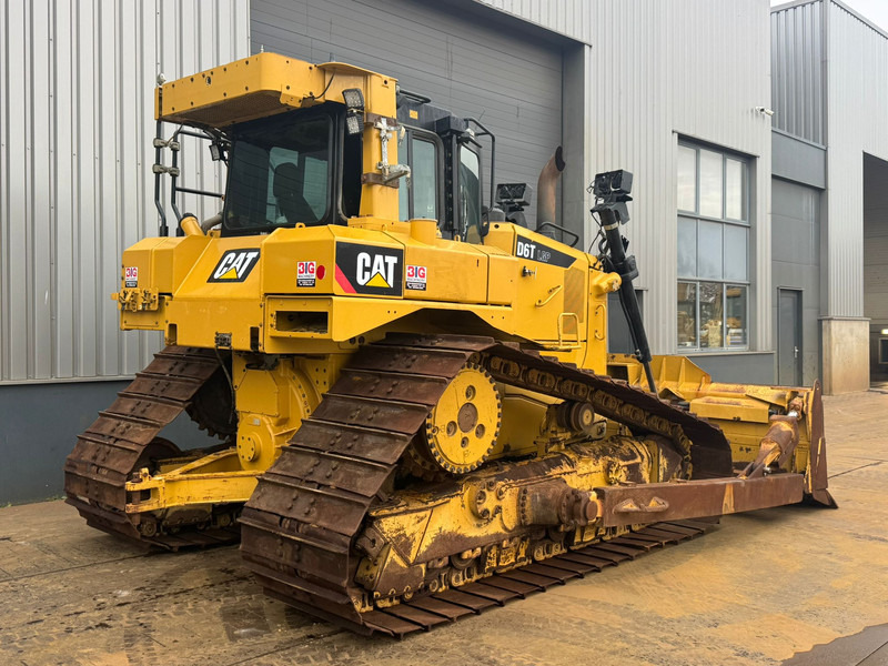 Caterpillar D6T LGP - Puskutraktori: kuva Caterpillar D6T LGP - Puskutraktori Caterpillar D6T LGP - Puskutraktori: kuva Caterpillar D6T LGP - Puskutraktori