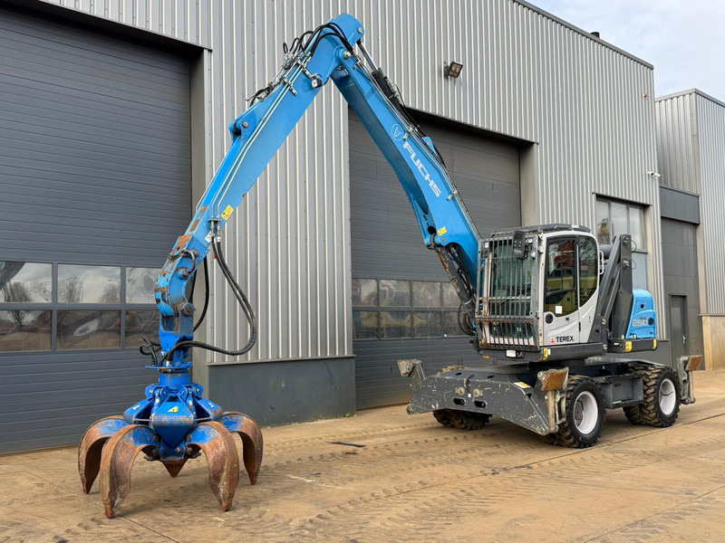 Fuchs MHL 250 - Materiaalinkäsittelykone: kuva Fuchs MHL 250 - Materiaalinkäsittelykone Fuchs MHL 250 - Materiaalinkäsittelykone: kuva Fuchs MHL 250 - Materiaalinkäsittelykone