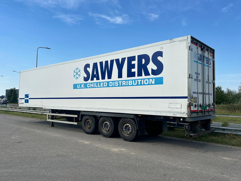 Gray and Adams Meat Hook Thermo King SLXE 400 - Refrigeraattori puoliperävaunu: kuva Gray and Adams Meat Hook Thermo King SLXE 400 - Refrigeraattori puoliperävaunu Gray and Adams Meat Hook Thermo King SLXE 400 - Refrigeraattori puoliperävaunu: kuva Gray and Adams Meat Hook Thermo King SLXE 400 - Refrigeraattori puoliperävaunu