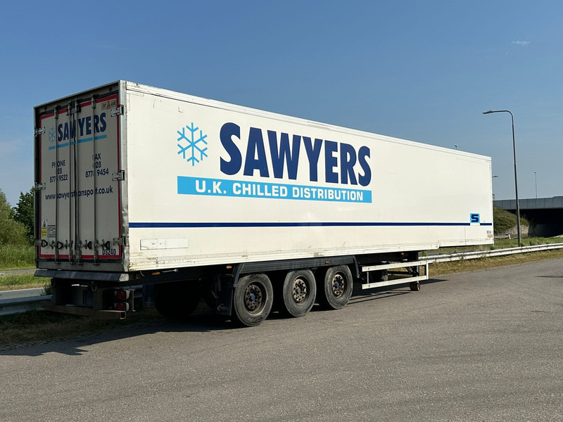 Gray and Adams Meat Hook Thermo King SLXE 400 - Refrigeraattori puoliperävaunu: kuva Gray and Adams Meat Hook Thermo King SLXE 400 - Refrigeraattori puoliperävaunu Gray and Adams Meat Hook Thermo King SLXE 400 - Refrigeraattori puoliperävaunu: kuva Gray and Adams Meat Hook Thermo King SLXE 400 - Refrigeraattori puoliperävaunu