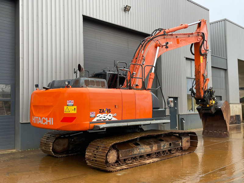 Hitachi ZX250LC-6 - Telakaivukone: kuva Hitachi ZX250LC-6 - Telakaivukone Hitachi ZX250LC-6 - Telakaivukone: kuva Hitachi ZX250LC-6 - Telakaivukone