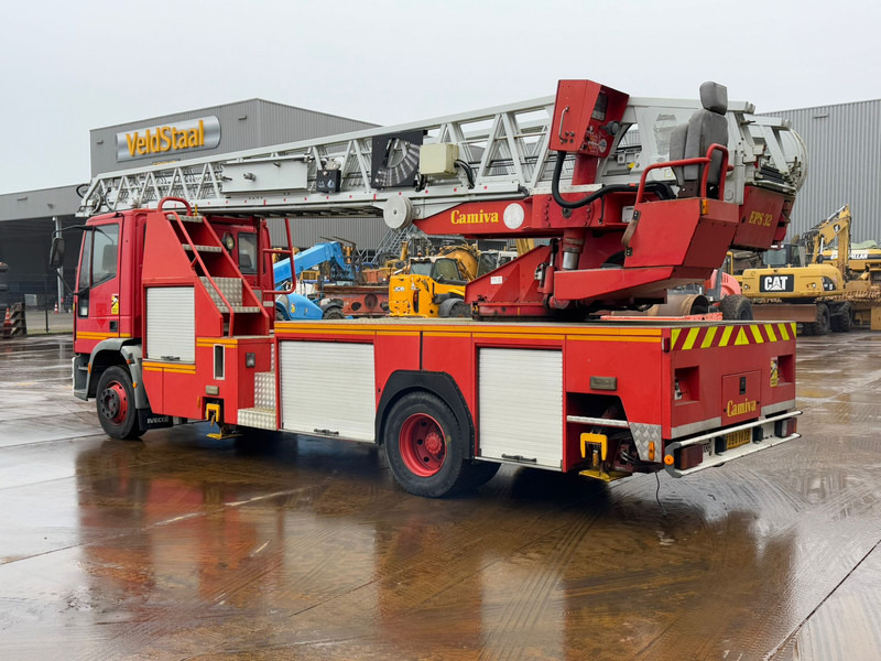 Leasing Iveco 130E23 4x2 Firetruck Iveco 130E23 4x2 Firetruck: kuva Leasing Iveco 130E23 4x2 Firetruck Iveco 130E23 4x2 Firetruck