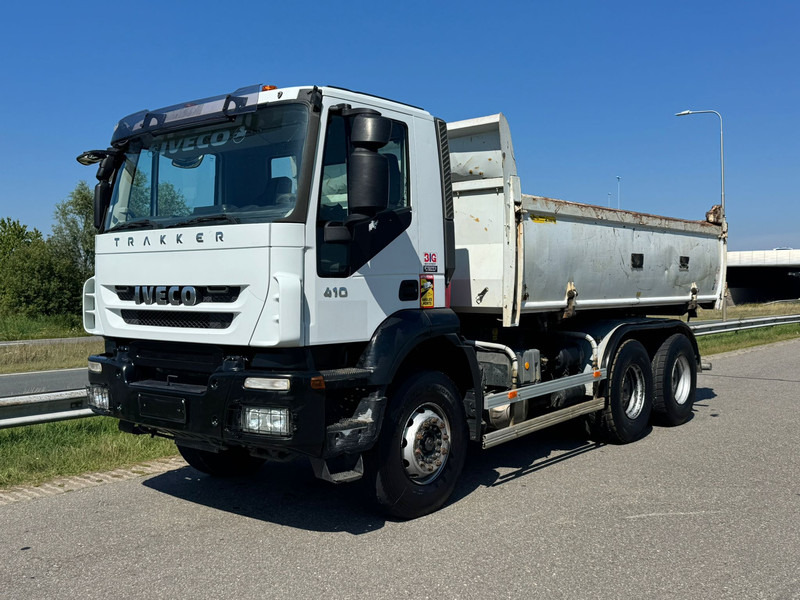 Iveco Trakker 410 6x4 Kipper - Kippiauto kuorma-auto: kuva Iveco Trakker 410 6x4 Kipper - Kippiauto kuorma-auto Iveco Trakker 410 6x4 Kipper - Kippiauto kuorma-auto: kuva Iveco Trakker 410 6x4 Kipper - Kippiauto kuorma-auto