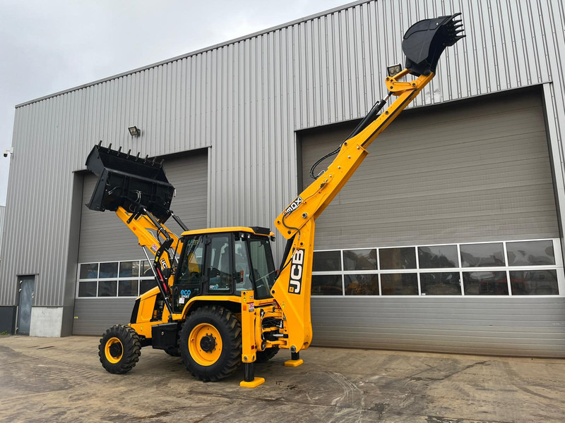 JCB 3DX (3CX) Plus Super 4x4 - A/C - Telescopic boom - Hammerlines - Kaivuri-trukki: kuva JCB 3DX (3CX) Plus Super 4x4 - A/C - Telescopic boom - Hammerlines - Kaivuri-trukki JCB 3DX (3CX) Plus Super 4x4 - A/C - Telescopic boom - Hammerlines - Kaivuri-trukki: kuva JCB 3DX (3CX) Plus Super 4x4 - A/C - Telescopic boom - Hammerlines - Kaivuri-trukki