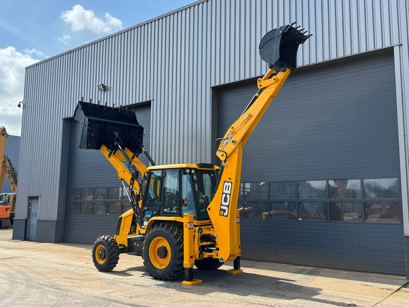 JCB 3DX 4x4 4-1 Bucket, Hammerlines, A/C - Kaivuri-trukki: kuva JCB 3DX 4x4 4-1 Bucket, Hammerlines, A/C - Kaivuri-trukki JCB 3DX 4x4 4-1 Bucket, Hammerlines, A/C - Kaivuri-trukki: kuva JCB 3DX 4x4 4-1 Bucket, Hammerlines, A/C - Kaivuri-trukki