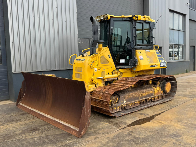 Komatsu D51PXi-24 | TOPCON - Puskutraktori: kuva Komatsu D51PXi-24 | TOPCON - Puskutraktori Komatsu D51PXi-24 | TOPCON - Puskutraktori: kuva Komatsu D51PXi-24 | TOPCON - Puskutraktori
