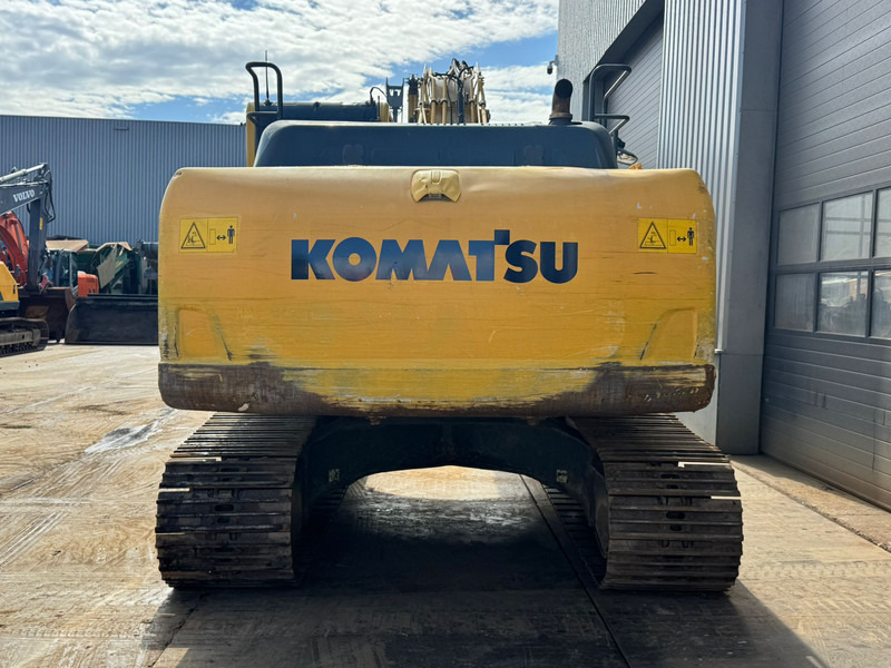Komatsu PC210LC-10 - Telakaivukone: kuva Komatsu PC210LC-10 - Telakaivukone Komatsu PC210LC-10 - Telakaivukone: kuva Komatsu PC210LC-10 - Telakaivukone