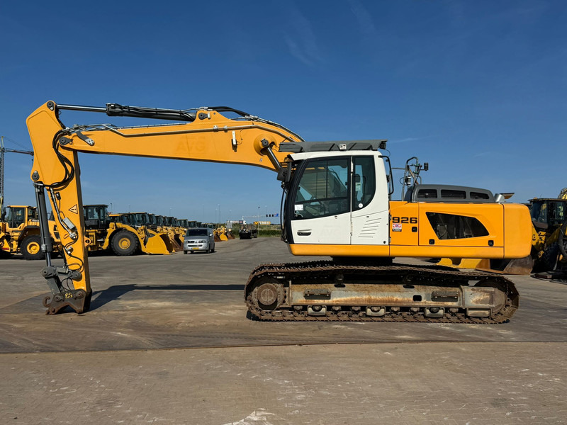 Liebherr R926 LC - Telakaivukone: kuva Liebherr R926 LC - Telakaivukone Liebherr R926 LC - Telakaivukone: kuva Liebherr R926 LC - Telakaivukone