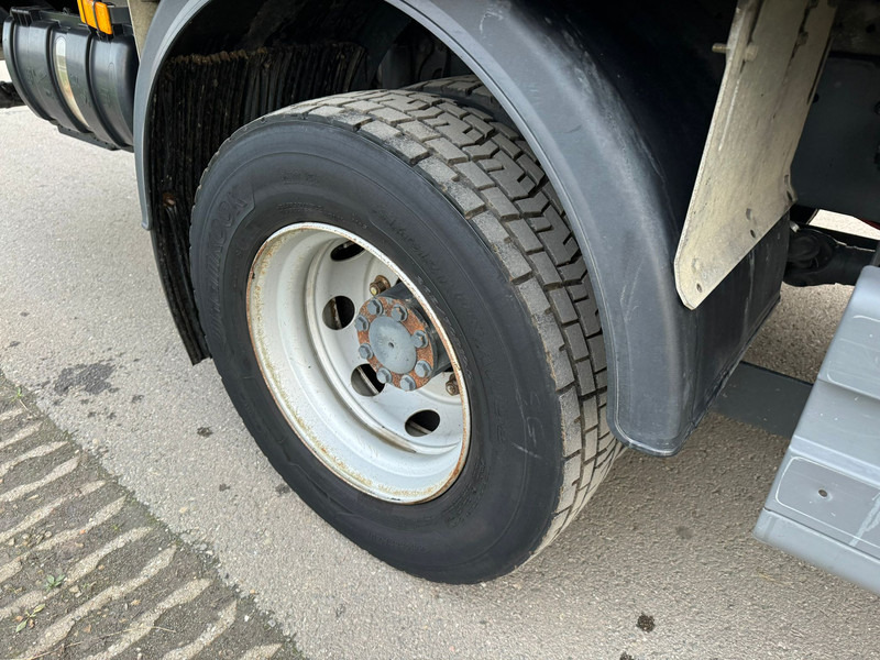 Umpikori kuorma-auto MERCEDESBENZ Atego 4x2 Cargo Truck EURO5: kuva Umpikori kuorma-auto MERCEDESBENZ Atego 4x2 Cargo Truck EURO5