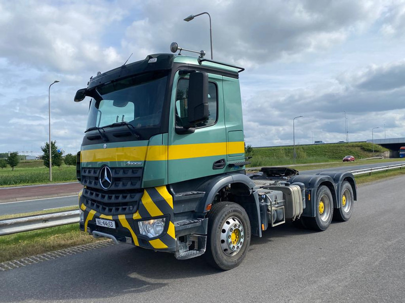 MERCEDESBENZ Arocs 2643 6x4 Tractor Head EURO6 - Vetopöytäauto: kuva MERCEDESBENZ Arocs 2643 6x4 Tractor Head EURO6 - Vetopöytäauto MERCEDESBENZ Arocs 2643 6x4 Tractor Head EURO6 - Vetopöytäauto: kuva MERCEDESBENZ Arocs 2643 6x4 Tractor Head EURO6 - Vetopöytäauto