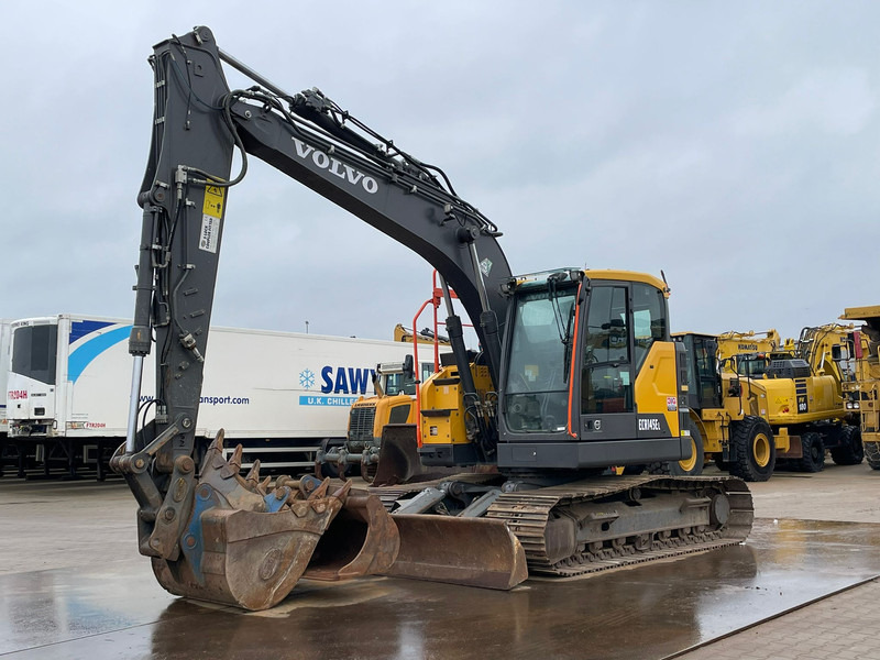 Volvo ECR145EL - Telakaivukone: kuva Volvo ECR145EL - Telakaivukone Volvo ECR145EL - Telakaivukone: kuva Volvo ECR145EL - Telakaivukone