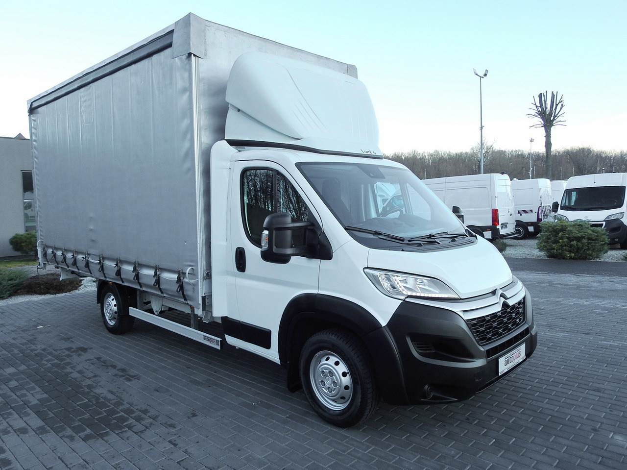 CITROEN JUMPER TARPAULIN 10 PALLETS CRUISE CONTROL AIR CONDITIONING LED LIGHTS PNEUMATICS 165HP - Pressukapelli tavara-auto: kuva CITROEN JUMPER TARPAULIN 10 PALLETS CRUISE CONTROL AIR CONDITIONING LED LIGHTS PNEUMATICS 165HP - Pressukapelli tavara-auto CITROEN JUMPER TARPAULIN 10 PALLETS CRUISE CONTROL AIR CONDITIONING LED LIGHTS PNEUMATICS 165HP - Pressukapelli tavara-auto: kuva CITROEN JUMPER TARPAULIN 10 PALLETS CRUISE CONTROL AIR CONDITIONING LED LIGHTS PNEUMATICS 165HP - Pressukapelli tavara-auto