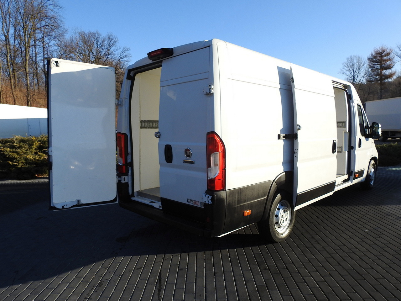 FIAT DUCATO REFRIGERATOR VAN -10*C POWER SUPPLY 230V AIR CONDITIONING 175HP - Kylmäauto: kuva FIAT DUCATO REFRIGERATOR VAN -10*C POWER SUPPLY 230V AIR CONDITIONING 175HP - Kylmäauto FIAT DUCATO REFRIGERATOR VAN -10*C POWER SUPPLY 230V AIR CONDITIONING 175HP - Kylmäauto: kuva FIAT DUCATO REFRIGERATOR VAN -10*C POWER SUPPLY 230V AIR CONDITIONING 175HP - Kylmäauto