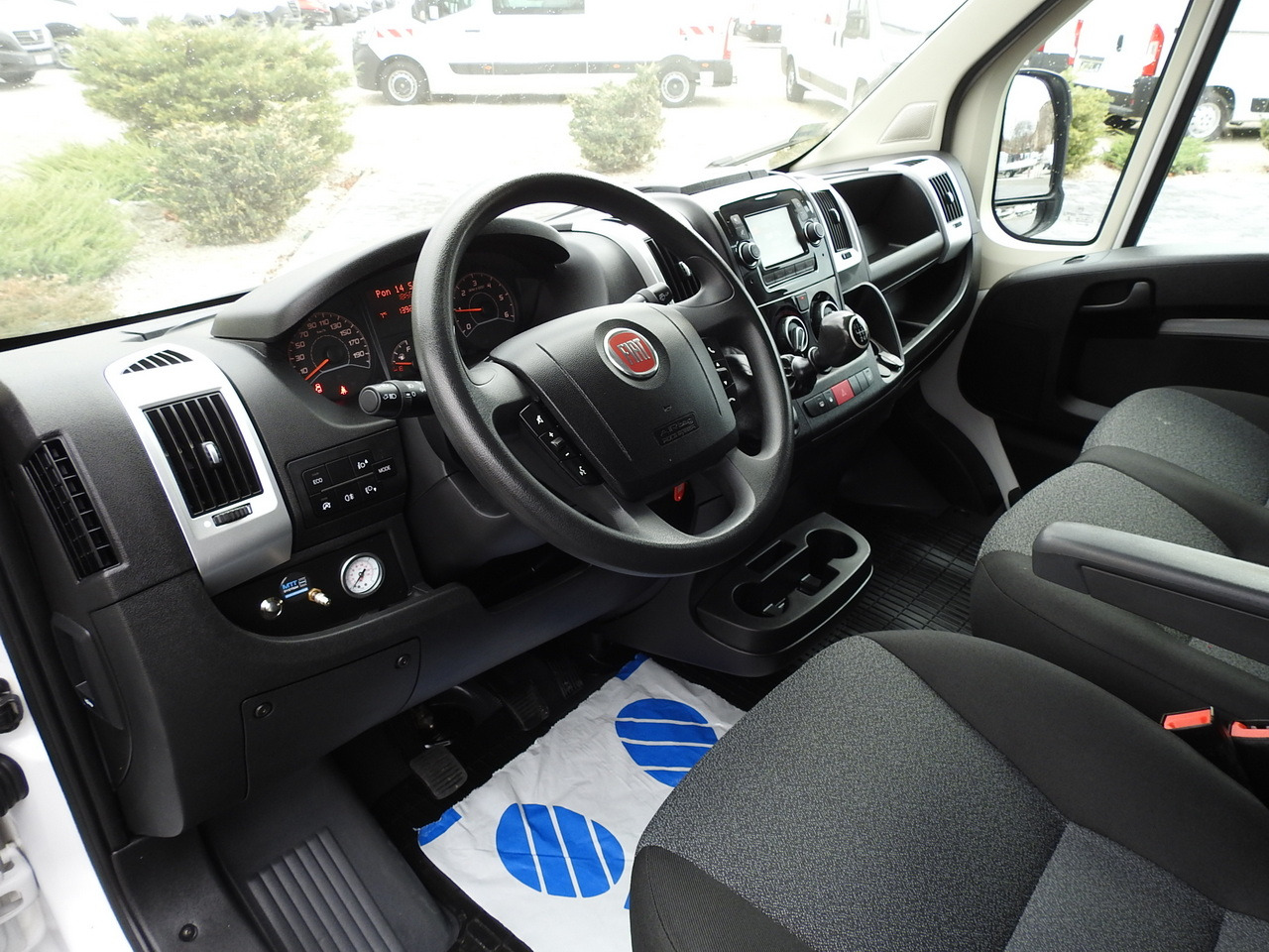 FIAT DUCATO TARPAULIN 10 PALLETS AIR CONDITIONING PNEUMATICS 160HP - Pressukapelli tavara-auto: kuva FIAT DUCATO TARPAULIN 10 PALLETS AIR CONDITIONING PNEUMATICS 160HP - Pressukapelli tavara-auto FIAT DUCATO TARPAULIN 10 PALLETS AIR CONDITIONING PNEUMATICS 160HP - Pressukapelli tavara-auto: kuva FIAT DUCATO TARPAULIN 10 PALLETS AIR CONDITIONING PNEUMATICS 160HP - Pressukapelli tavara-auto