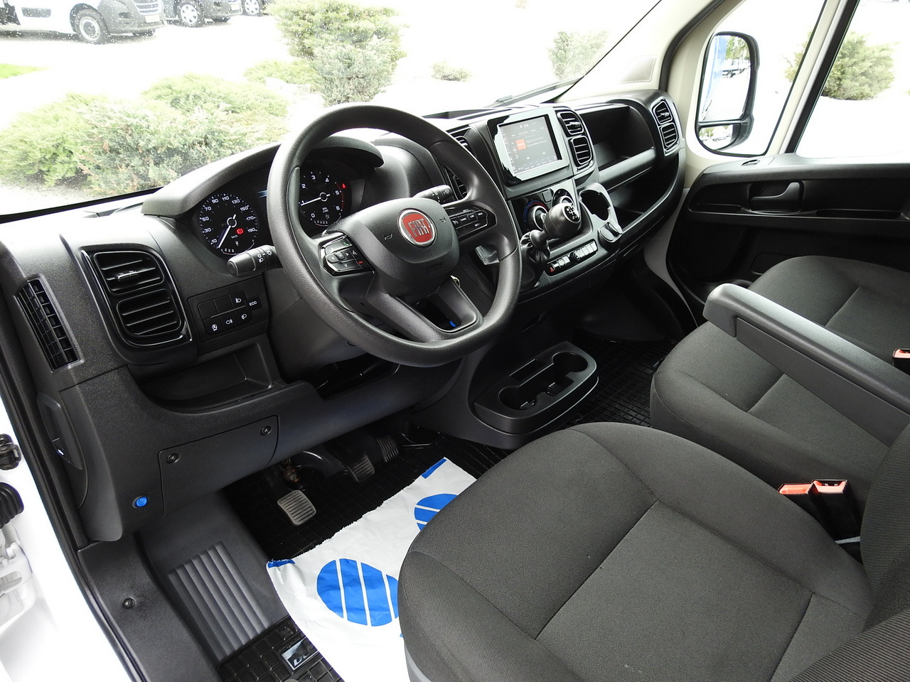FIAT DUCATO TARPAULIN 10 PALLETS WEBASTO CRUISE CONTROL AIR CONDITIONING 180HP - Pressukapelli tavara-auto: kuva FIAT DUCATO TARPAULIN 10 PALLETS WEBASTO CRUISE CONTROL AIR CONDITIONING 180HP - Pressukapelli tavara-auto FIAT DUCATO TARPAULIN 10 PALLETS WEBASTO CRUISE CONTROL AIR CONDITIONING 180HP - Pressukapelli tavara-auto: kuva FIAT DUCATO TARPAULIN 10 PALLETS WEBASTO CRUISE CONTROL AIR CONDITIONING 180HP - Pressukapelli tavara-auto