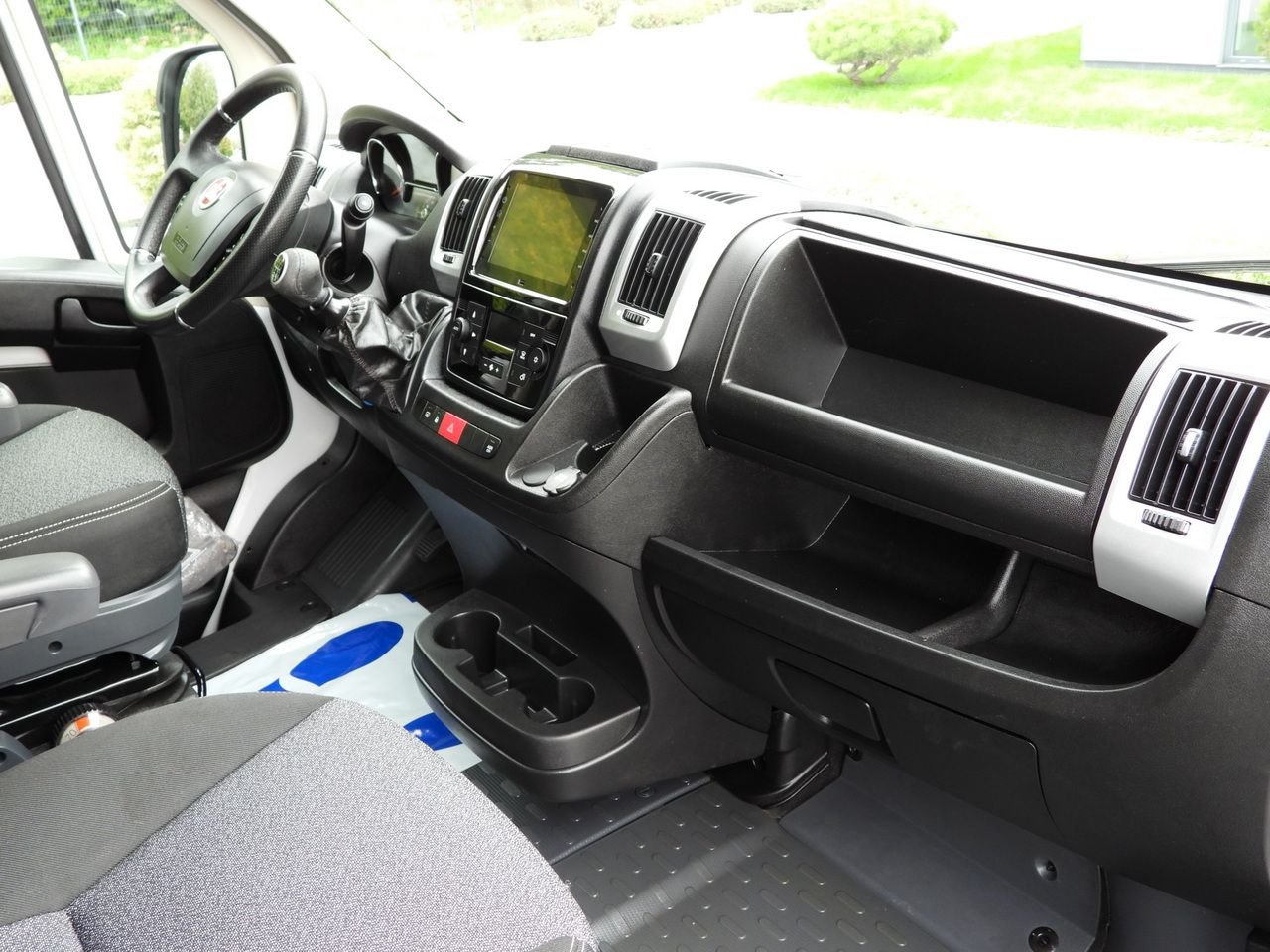 Pressukapelli tavara-auto FIAT DUCATO TARPAULIN 9 PALLETS CRUISE CONTROL LED LIGHTS PNEUMATICS AIR CONDITIONING 180HP: kuva Pressukapelli tavara-auto FIAT DUCATO TARPAULIN 9 PALLETS CRUISE CONTROL LED LIGHTS PNEUMATICS AIR CONDITIONING 180HP Pressukapelli tavara-auto FIAT DUCATO TARPAULIN 9 PALLETS CRUISE CONTROL LED LIGHTS PNEUMATICS AIR CONDITIONING 180HP: kuva Pressukapelli tavara-auto FIAT DUCATO TARPAULIN 9 PALLETS CRUISE CONTROL LED LIGHTS PNEUMATICS AIR CONDITIONING 180HP