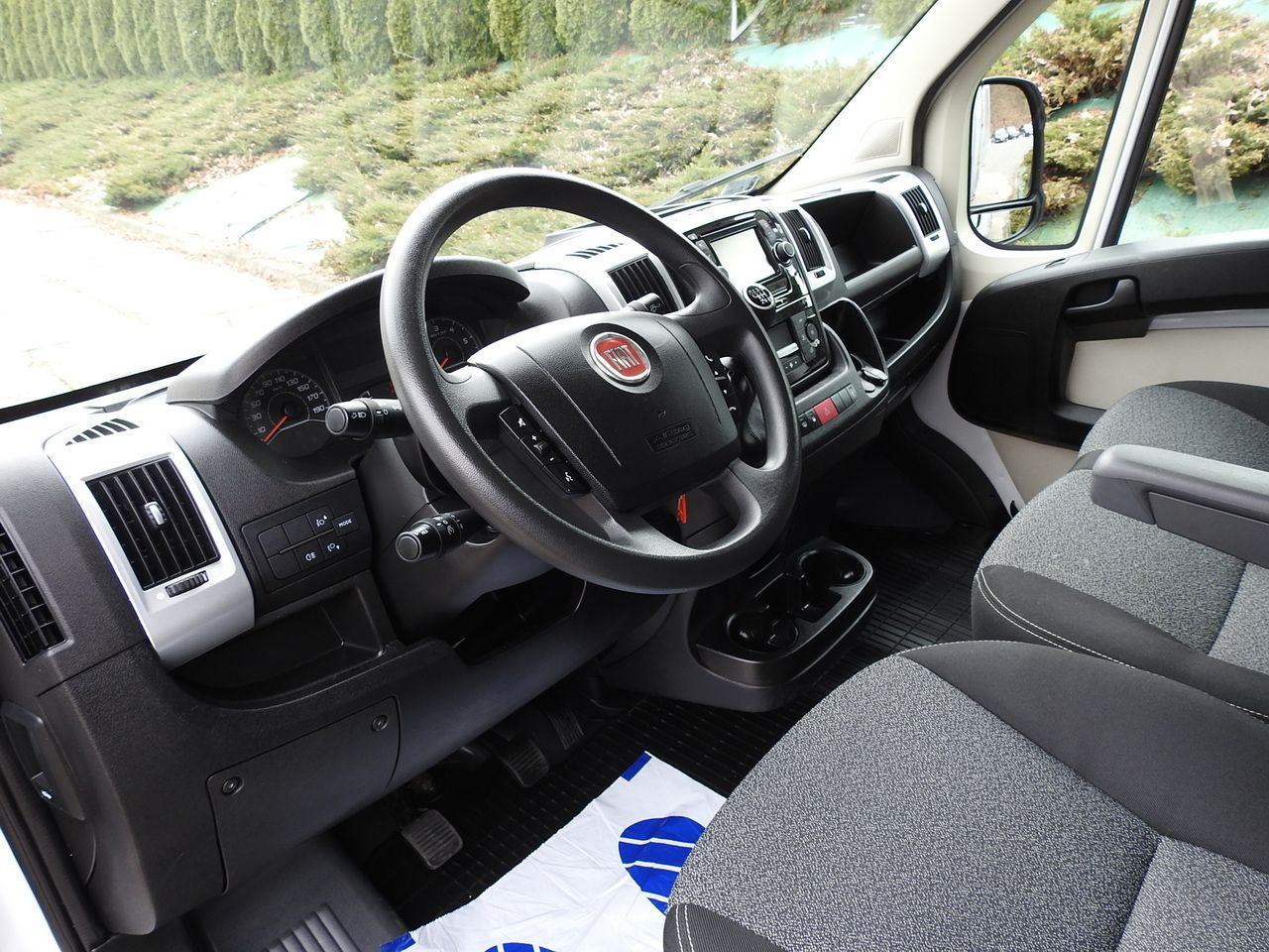 FIAT DUCATO TARPAULIN LIFT 8 PALLETS WEBASTO CRUISE CONTROL AIR CONDITIONING 150HP - Pressukapelli tavara-auto: kuva FIAT DUCATO TARPAULIN LIFT 8 PALLETS WEBASTO CRUISE CONTROL AIR CONDITIONING 150HP - Pressukapelli tavara-auto FIAT DUCATO TARPAULIN LIFT 8 PALLETS WEBASTO CRUISE CONTROL AIR CONDITIONING 150HP - Pressukapelli tavara-auto: kuva FIAT DUCATO TARPAULIN LIFT 8 PALLETS WEBASTO CRUISE CONTROL AIR CONDITIONING 150HP - Pressukapelli tavara-auto