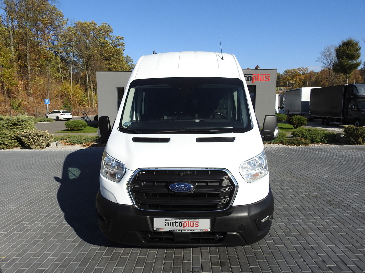FORD TRANSIT BOX DELIVERY VAN 6 SEATS CRUISE CONTROL AIR CONDITIONING LED LIGHTS 130HP - Pakettiauto: kuva FORD TRANSIT BOX DELIVERY VAN 6 SEATS CRUISE CONTROL AIR CONDITIONING LED LIGHTS 130HP - Pakettiauto FORD TRANSIT BOX DELIVERY VAN 6 SEATS CRUISE CONTROL AIR CONDITIONING LED LIGHTS 130HP - Pakettiauto: kuva FORD TRANSIT BOX DELIVERY VAN 6 SEATS CRUISE CONTROL AIR CONDITIONING LED LIGHTS 130HP - Pakettiauto