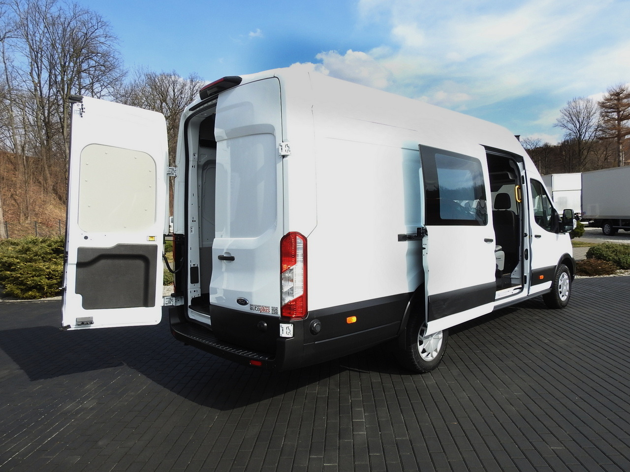 FORD TRANSIT BOX DELIVERY VAN 6 SEATS CRUISE CONTROL LED LIGHTS AIR CONDITIONING 180HP - Pakettiauto: kuva FORD TRANSIT BOX DELIVERY VAN 6 SEATS CRUISE CONTROL LED LIGHTS AIR CONDITIONING 180HP - Pakettiauto FORD TRANSIT BOX DELIVERY VAN 6 SEATS CRUISE CONTROL LED LIGHTS AIR CONDITIONING 180HP - Pakettiauto: kuva FORD TRANSIT BOX DELIVERY VAN 6 SEATS CRUISE CONTROL LED LIGHTS AIR CONDITIONING 180HP - Pakettiauto