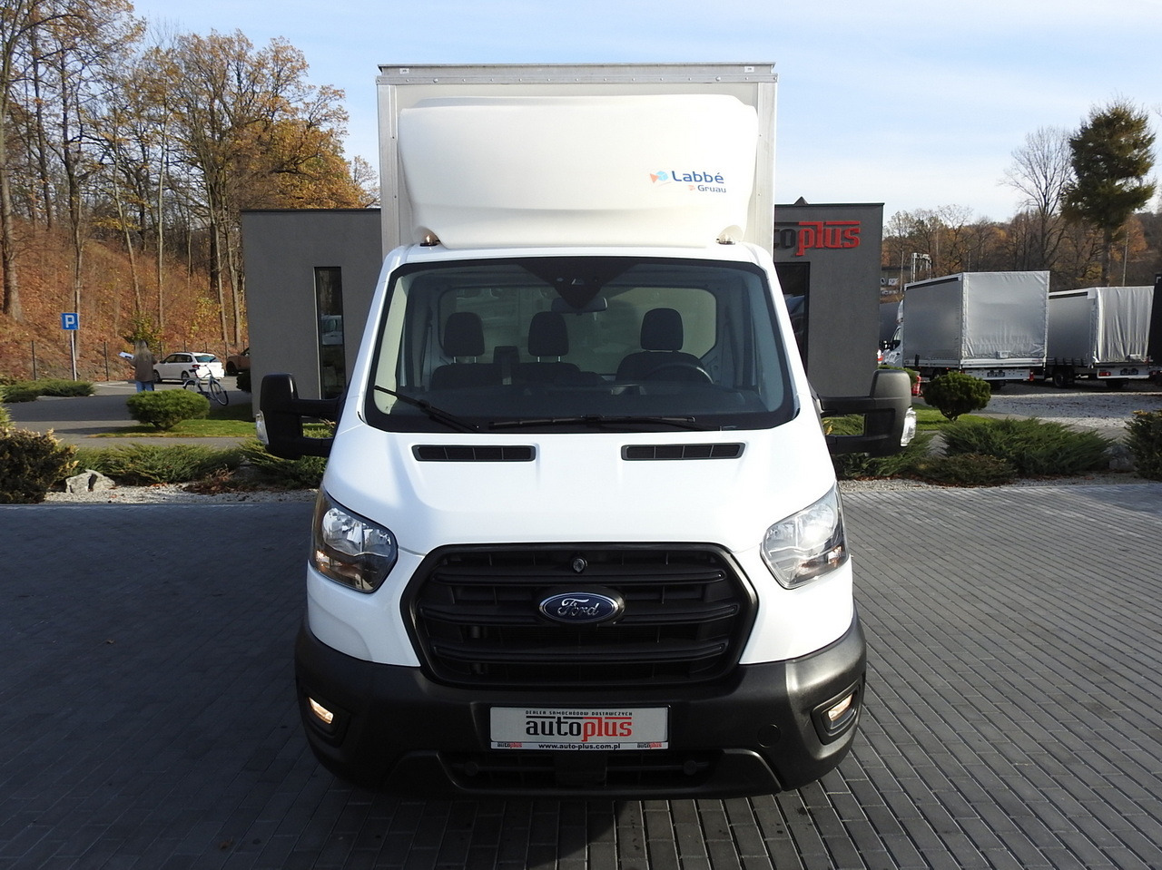 FORD TRANSIT BOX LIFT 8 PALLETS CRUISE CONTROL AIR CONDITIONING 130HP - Jakeluauto: kuva FORD TRANSIT BOX LIFT 8 PALLETS CRUISE CONTROL AIR CONDITIONING 130HP - Jakeluauto FORD TRANSIT BOX LIFT 8 PALLETS CRUISE CONTROL AIR CONDITIONING 130HP - Jakeluauto: kuva FORD TRANSIT BOX LIFT 8 PALLETS CRUISE CONTROL AIR CONDITIONING 130HP - Jakeluauto