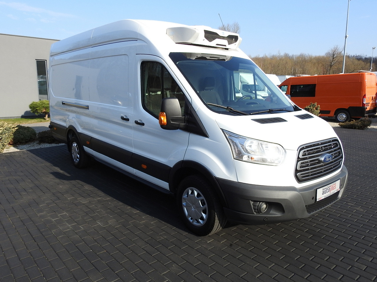 FORD TRANSIT REFRIGERATOR VAN 0°C HEATING FUNCTION CRUISE CONTROL LED LIGHTS AIR CONDITIONING 130HP - Kylmäauto: kuva FORD TRANSIT REFRIGERATOR VAN 0°C HEATING FUNCTION CRUISE CONTROL LED LIGHTS AIR CONDITIONING 130HP - Kylmäauto FORD TRANSIT REFRIGERATOR VAN 0°C HEATING FUNCTION CRUISE CONTROL LED LIGHTS AIR CONDITIONING 130HP - Kylmäauto: kuva FORD TRANSIT REFRIGERATOR VAN 0°C HEATING FUNCTION CRUISE CONTROL LED LIGHTS AIR CONDITIONING 130HP - Kylmäauto