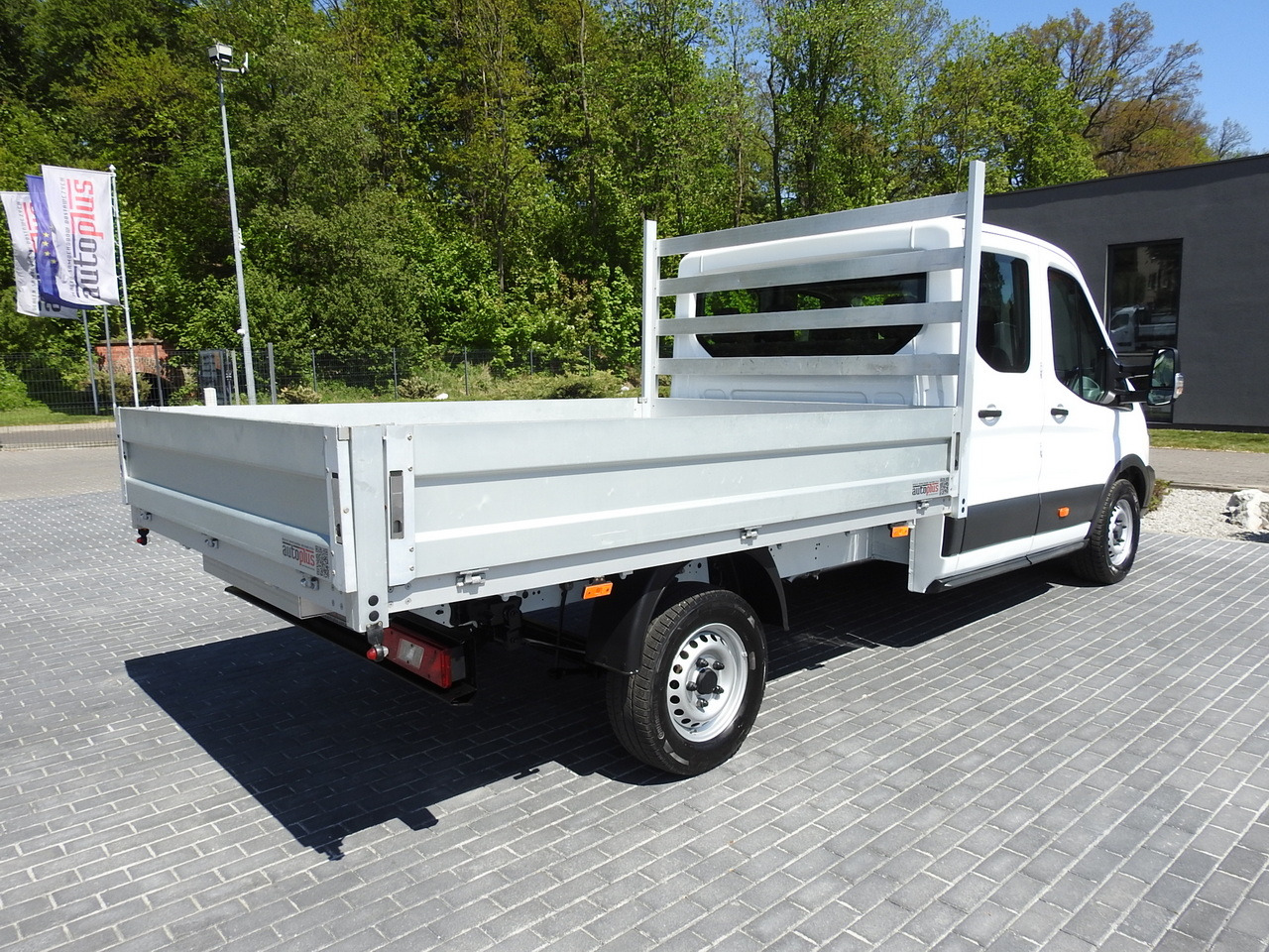 FORD TRANSIT STAKE BODY DOUBLE CABIN DOKA 7 SEATS AIR CONDITIONING 130HP - Jatko-ohjaamo kevyt kuorma-auto: kuva FORD TRANSIT STAKE BODY DOUBLE CABIN DOKA 7 SEATS AIR CONDITIONING 130HP - Jatko-ohjaamo kevyt kuorma-auto FORD TRANSIT STAKE BODY DOUBLE CABIN DOKA 7 SEATS AIR CONDITIONING 130HP - Jatko-ohjaamo kevyt kuorma-auto: kuva FORD TRANSIT STAKE BODY DOUBLE CABIN DOKA 7 SEATS AIR CONDITIONING 130HP - Jatko-ohjaamo kevyt kuorma-auto