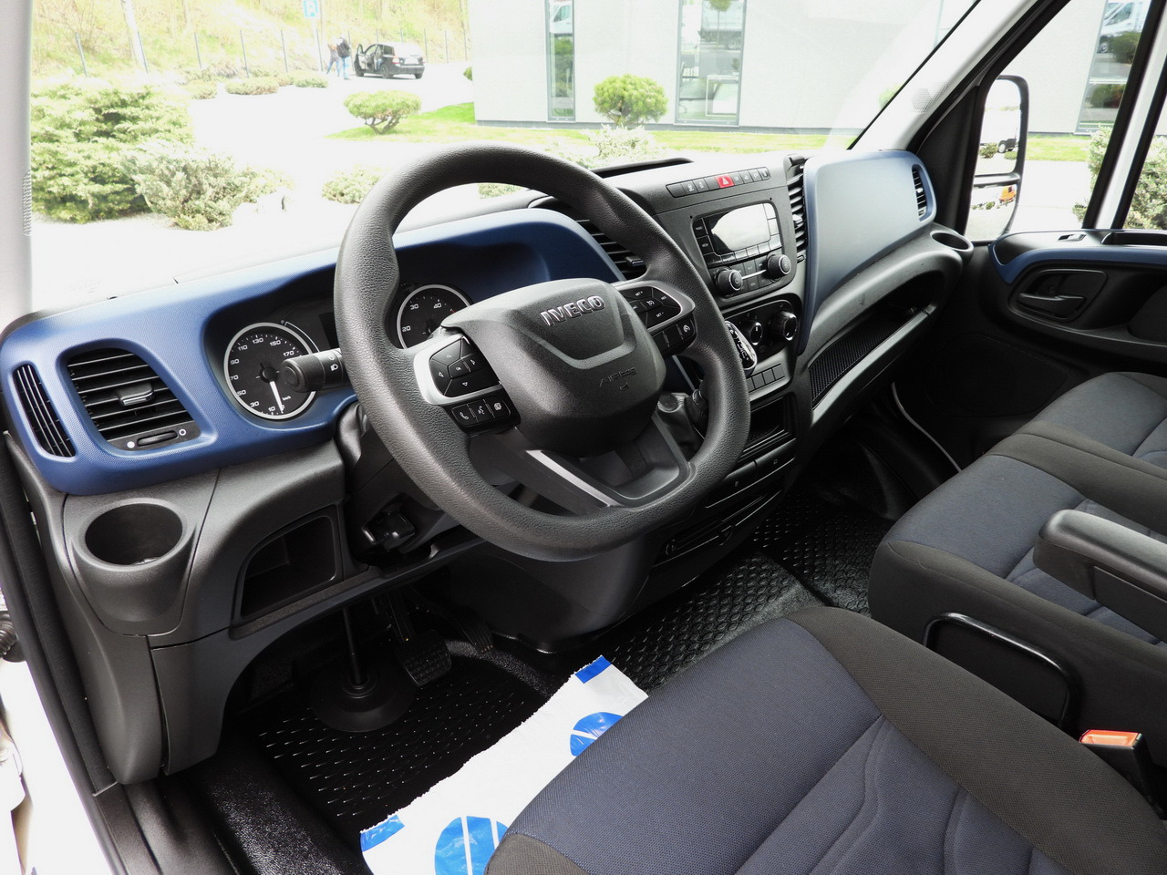 IVECO DAILY 35S14 REFRIGERATOR VAN 0*C POWER SUPPLY 230V CRUISE CONTROL AUTOMATIC TRANSMISSION HI-MATIC AIR CONDITIONING 140HP - Kylmäauto: kuva IVECO DAILY 35S14 REFRIGERATOR VAN 0*C POWER SUPPLY 230V CRUISE CONTROL AUTOMATIC TRANSMISSION HI-MATIC AIR CONDITIONING 140HP - Kylmäauto IVECO DAILY 35S14 REFRIGERATOR VAN 0*C POWER SUPPLY 230V CRUISE CONTROL AUTOMATIC TRANSMISSION HI-MATIC AIR CONDITIONING 140HP - Kylmäauto: kuva IVECO DAILY 35S14 REFRIGERATOR VAN 0*C POWER SUPPLY 230V CRUISE CONTROL AUTOMATIC TRANSMISSION HI-MATIC AIR CONDITIONING 140HP - Kylmäauto