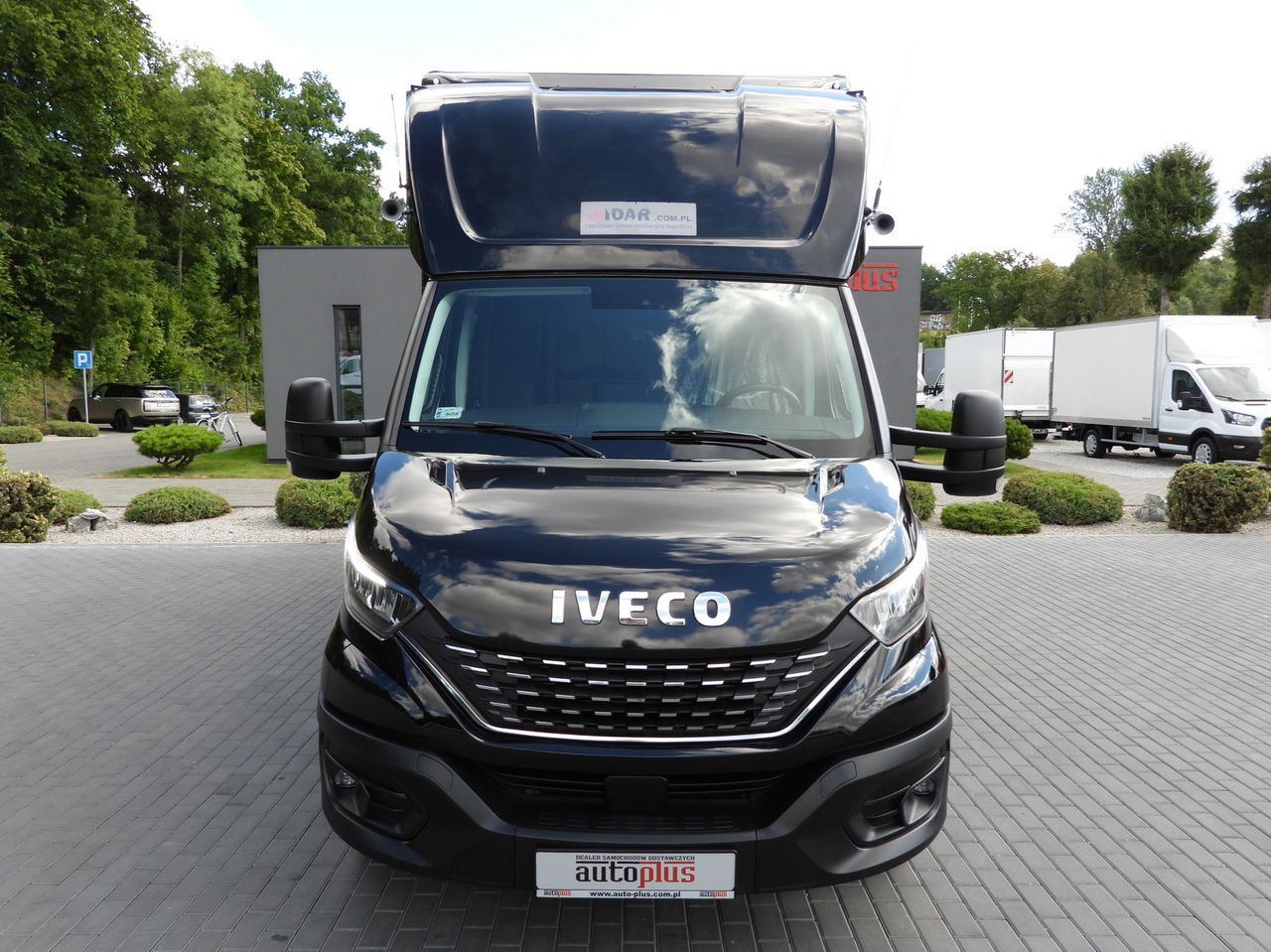 IVECO DAILY 35S18 BOX LIFT 8 PALLETS WEBASTO CRUISE CONTROL NAVIGATION LED LIGHTS PNEUMATICS AIR CONDITIONING 180HP - Jakeluauto: kuva IVECO DAILY 35S18 BOX LIFT 8 PALLETS WEBASTO CRUISE CONTROL NAVIGATION LED LIGHTS PNEUMATICS AIR CONDITIONING 180HP - Jakeluauto IVECO DAILY 35S18 BOX LIFT 8 PALLETS WEBASTO CRUISE CONTROL NAVIGATION LED LIGHTS PNEUMATICS AIR CONDITIONING 180HP - Jakeluauto: kuva IVECO DAILY 35S18 BOX LIFT 8 PALLETS WEBASTO CRUISE CONTROL NAVIGATION LED LIGHTS PNEUMATICS AIR CONDITIONING 180HP - Jakeluauto