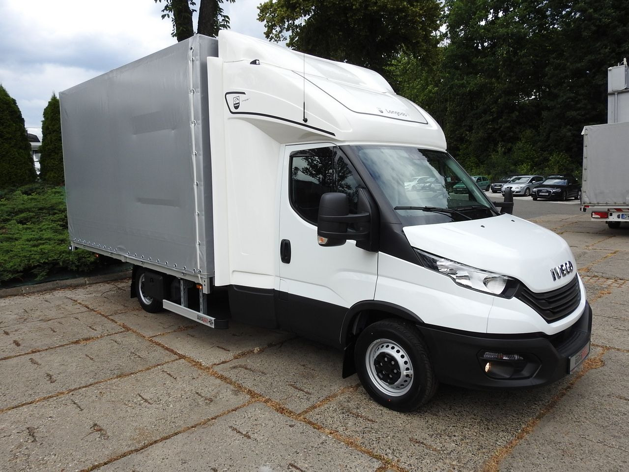 IVECO DAILY 35S18 NEW TARPAULIN WEBASTO CRUISE CONTROL AIR CONDITIONING 180HP - Pressukapelli tavara-auto: kuva IVECO DAILY 35S18 NEW TARPAULIN WEBASTO CRUISE CONTROL AIR CONDITIONING 180HP - Pressukapelli tavara-auto IVECO DAILY 35S18 NEW TARPAULIN WEBASTO CRUISE CONTROL AIR CONDITIONING 180HP - Pressukapelli tavara-auto: kuva IVECO DAILY 35S18 NEW TARPAULIN WEBASTO CRUISE CONTROL AIR CONDITIONING 180HP - Pressukapelli tavara-auto