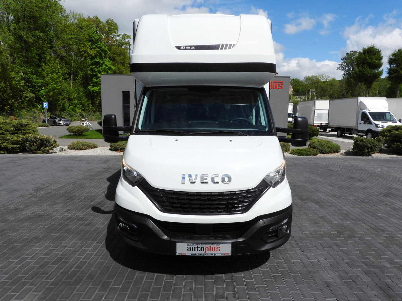 IVECO DAILY 35S18 TARPAULIN 10 PALLETS WEBASTO CRUISE CONTROL AIR CONDITIONING 180HP - Pressukapelli tavara-auto: kuva IVECO DAILY 35S18 TARPAULIN 10 PALLETS WEBASTO CRUISE CONTROL AIR CONDITIONING 180HP - Pressukapelli tavara-auto IVECO DAILY 35S18 TARPAULIN 10 PALLETS WEBASTO CRUISE CONTROL AIR CONDITIONING 180HP - Pressukapelli tavara-auto: kuva IVECO DAILY 35S18 TARPAULIN 10 PALLETS WEBASTO CRUISE CONTROL AIR CONDITIONING 180HP - Pressukapelli tavara-auto