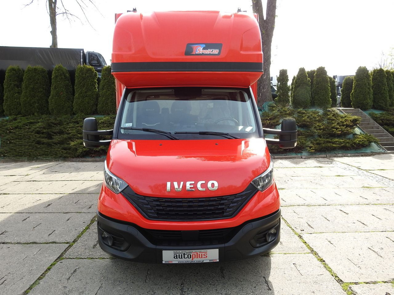 IVECO DAILY 35S18 TARPAULIN 10 PALLETS WEBASTO CRUISE CONTROL LED LIGHTS AIR CONDITIONING 180HP - Pressukapelli tavara-auto: kuva IVECO DAILY 35S18 TARPAULIN 10 PALLETS WEBASTO CRUISE CONTROL LED LIGHTS AIR CONDITIONING 180HP - Pressukapelli tavara-auto IVECO DAILY 35S18 TARPAULIN 10 PALLETS WEBASTO CRUISE CONTROL LED LIGHTS AIR CONDITIONING 180HP - Pressukapelli tavara-auto: kuva IVECO DAILY 35S18 TARPAULIN 10 PALLETS WEBASTO CRUISE CONTROL LED LIGHTS AIR CONDITIONING 180HP - Pressukapelli tavara-auto
