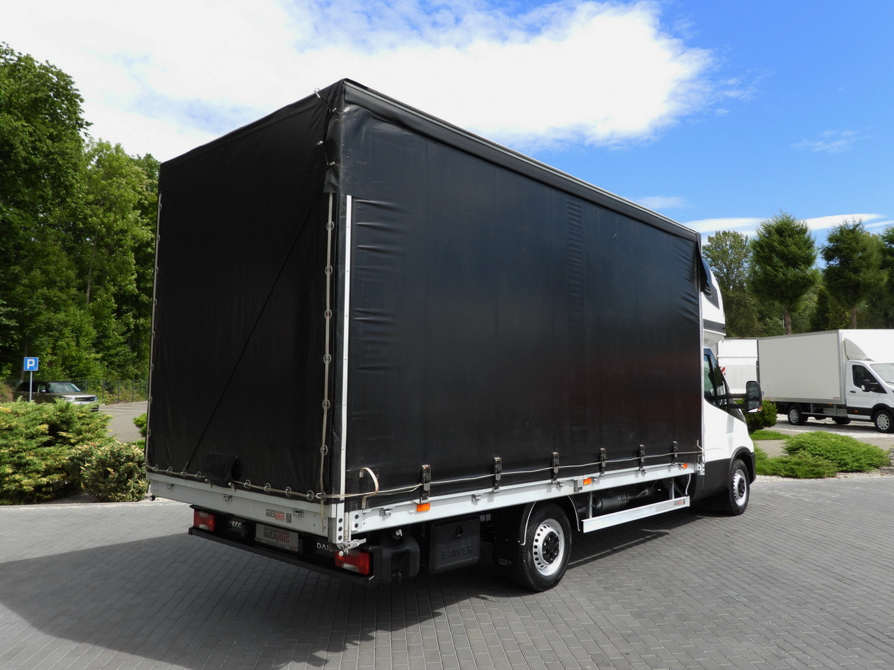 IVECO DAILY 35S18 TARPAULIN 10 PALLETS WEBASTO CRUISE CONTROL LED LIGHTS PNEUMATICS AIR CONDITIONING 180HP - Pressukapelli tavara-auto: kuva IVECO DAILY 35S18 TARPAULIN 10 PALLETS WEBASTO CRUISE CONTROL LED LIGHTS PNEUMATICS AIR CONDITIONING 180HP - Pressukapelli tavara-auto IVECO DAILY 35S18 TARPAULIN 10 PALLETS WEBASTO CRUISE CONTROL LED LIGHTS PNEUMATICS AIR CONDITIONING 180HP - Pressukapelli tavara-auto: kuva IVECO DAILY 35S18 TARPAULIN 10 PALLETS WEBASTO CRUISE CONTROL LED LIGHTS PNEUMATICS AIR CONDITIONING 180HP - Pressukapelli tavara-auto