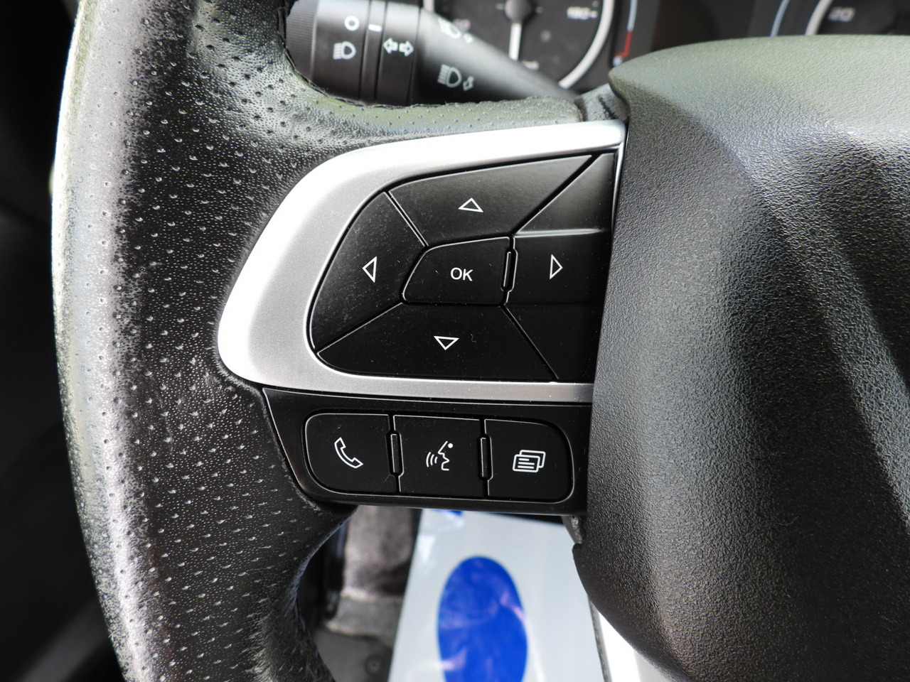 Pressukapelli tavara-auto IVECO DAILY 35S18 TARPAULIN 10 PALLETS WEBASTO CRUISE CONTROL NAVIGATION LED LIGHTS AIR CONDITIONING 180HP: kuva Pressukapelli tavara-auto IVECO DAILY 35S18 TARPAULIN 10 PALLETS WEBASTO CRUISE CONTROL NAVIGATION LED LIGHTS AIR CONDITIONING 180HP Pressukapelli tavara-auto IVECO DAILY 35S18 TARPAULIN 10 PALLETS WEBASTO CRUISE CONTROL NAVIGATION LED LIGHTS AIR CONDITIONING 180HP: kuva Pressukapelli tavara-auto IVECO DAILY 35S18 TARPAULIN 10 PALLETS WEBASTO CRUISE CONTROL NAVIGATION LED LIGHTS AIR CONDITIONING 180HP