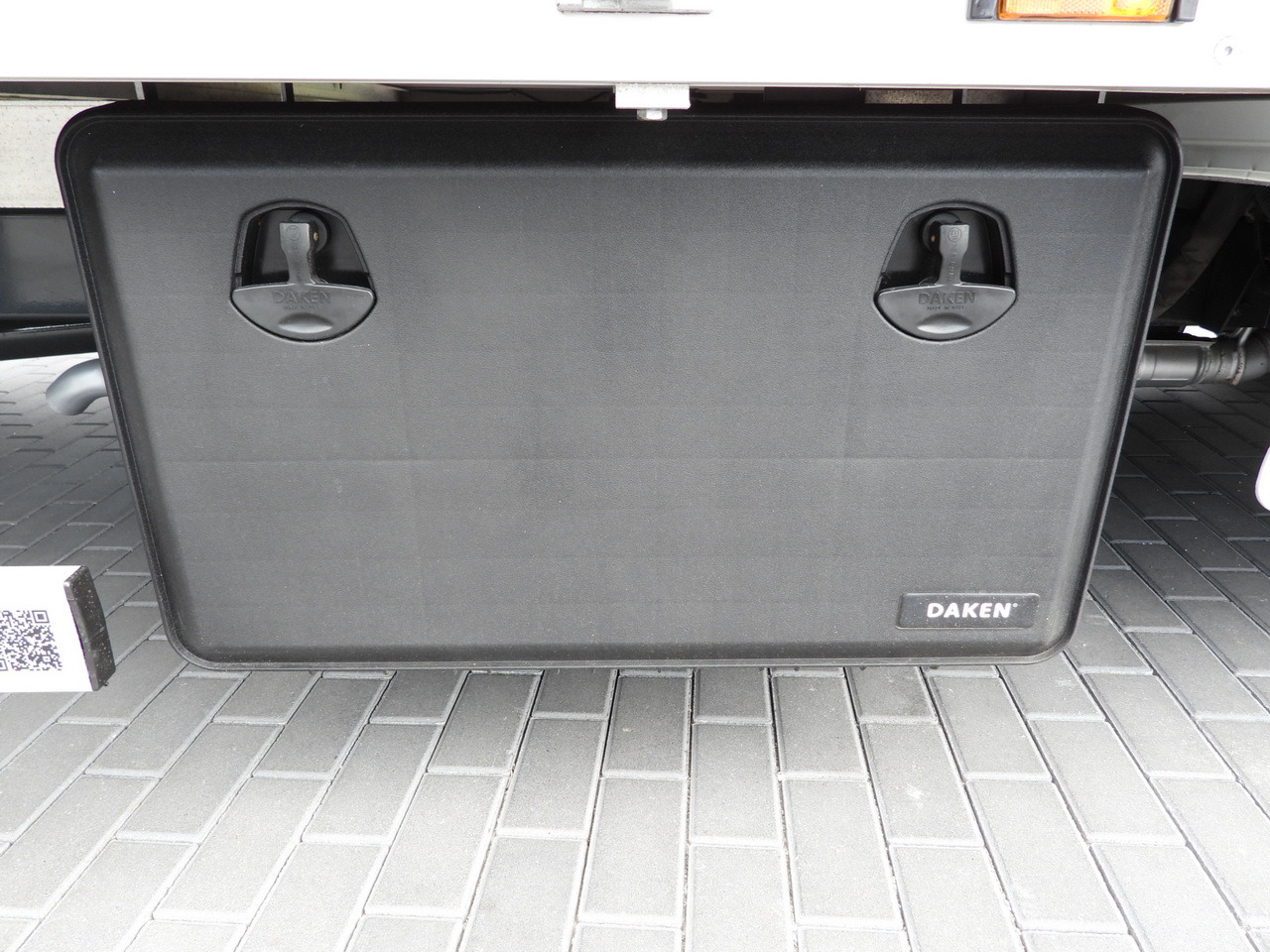 Pressukapelli tavara-auto IVECO DAILY 35S18 TARPAULIN 10 PALLETS WEBASTO CRUISE CONTROL NAVIGATION LED LIGHTS AIR CONDITIONING 180HP: kuva Pressukapelli tavara-auto IVECO DAILY 35S18 TARPAULIN 10 PALLETS WEBASTO CRUISE CONTROL NAVIGATION LED LIGHTS AIR CONDITIONING 180HP Pressukapelli tavara-auto IVECO DAILY 35S18 TARPAULIN 10 PALLETS WEBASTO CRUISE CONTROL NAVIGATION LED LIGHTS AIR CONDITIONING 180HP: kuva Pressukapelli tavara-auto IVECO DAILY 35S18 TARPAULIN 10 PALLETS WEBASTO CRUISE CONTROL NAVIGATION LED LIGHTS AIR CONDITIONING 180HP