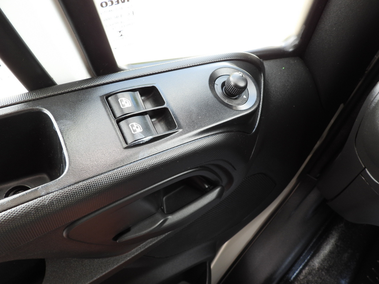 Pressukapelli tavara-auto IVECO DAILY 35S18 TARPAULIN 10 PALLETS WEBASTO CRUISE CONTROL NAVIGATION LED LIGHTS AIR CONDITIONING 180HP: kuva Pressukapelli tavara-auto IVECO DAILY 35S18 TARPAULIN 10 PALLETS WEBASTO CRUISE CONTROL NAVIGATION LED LIGHTS AIR CONDITIONING 180HP Pressukapelli tavara-auto IVECO DAILY 35S18 TARPAULIN 10 PALLETS WEBASTO CRUISE CONTROL NAVIGATION LED LIGHTS AIR CONDITIONING 180HP: kuva Pressukapelli tavara-auto IVECO DAILY 35S18 TARPAULIN 10 PALLETS WEBASTO CRUISE CONTROL NAVIGATION LED LIGHTS AIR CONDITIONING 180HP