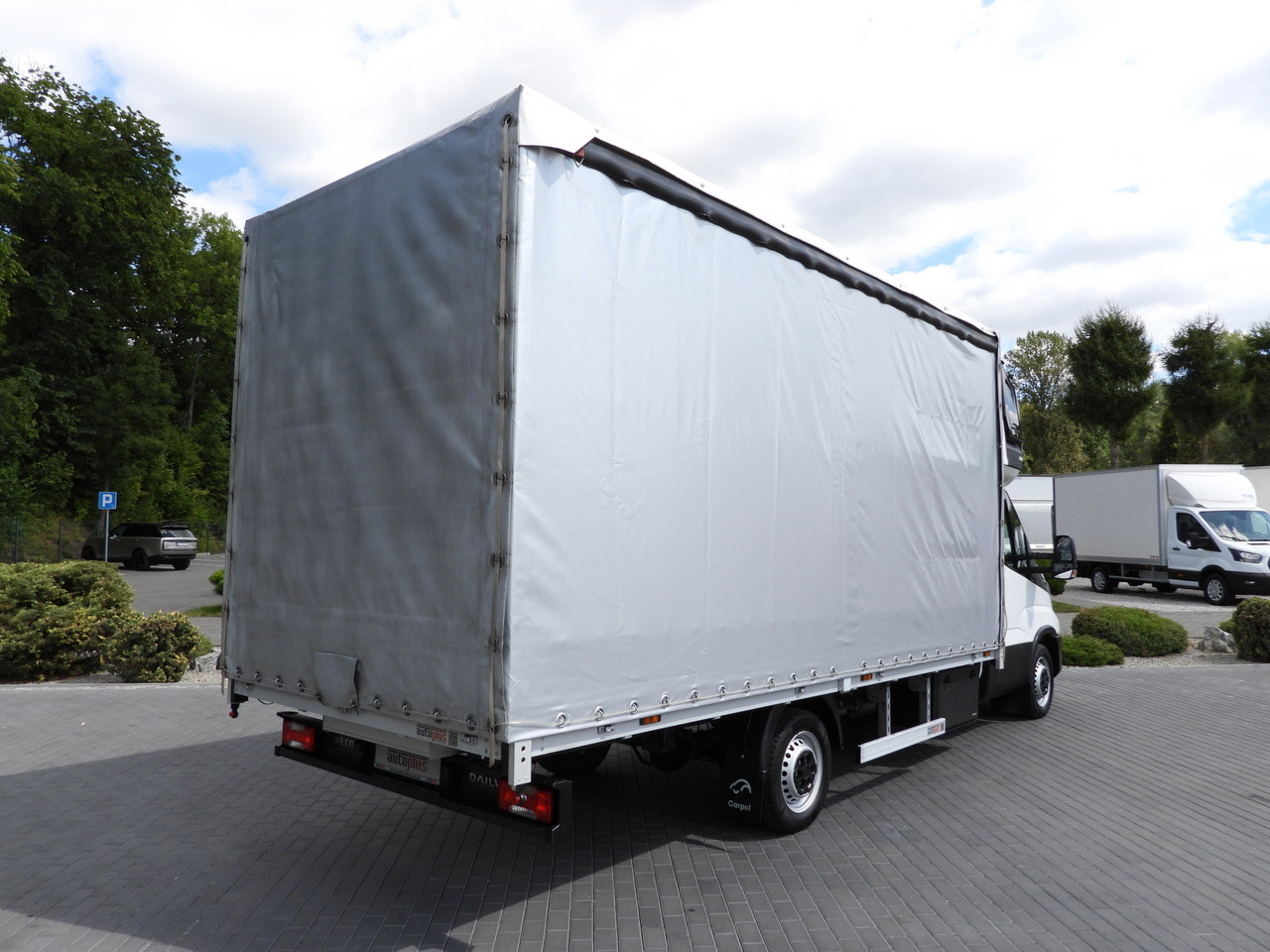 IVECO DAILY 35S18 TARPAULIN 10 PALLETS WEBASTO CRUISE CONTROL NAVIGATION LED LIGHTS AIR CONDITIONING 180HP - Pressukapelli tavara-auto: kuva IVECO DAILY 35S18 TARPAULIN 10 PALLETS WEBASTO CRUISE CONTROL NAVIGATION LED LIGHTS AIR CONDITIONING 180HP - Pressukapelli tavara-auto IVECO DAILY 35S18 TARPAULIN 10 PALLETS WEBASTO CRUISE CONTROL NAVIGATION LED LIGHTS AIR CONDITIONING 180HP - Pressukapelli tavara-auto: kuva IVECO DAILY 35S18 TARPAULIN 10 PALLETS WEBASTO CRUISE CONTROL NAVIGATION LED LIGHTS AIR CONDITIONING 180HP - Pressukapelli tavara-auto