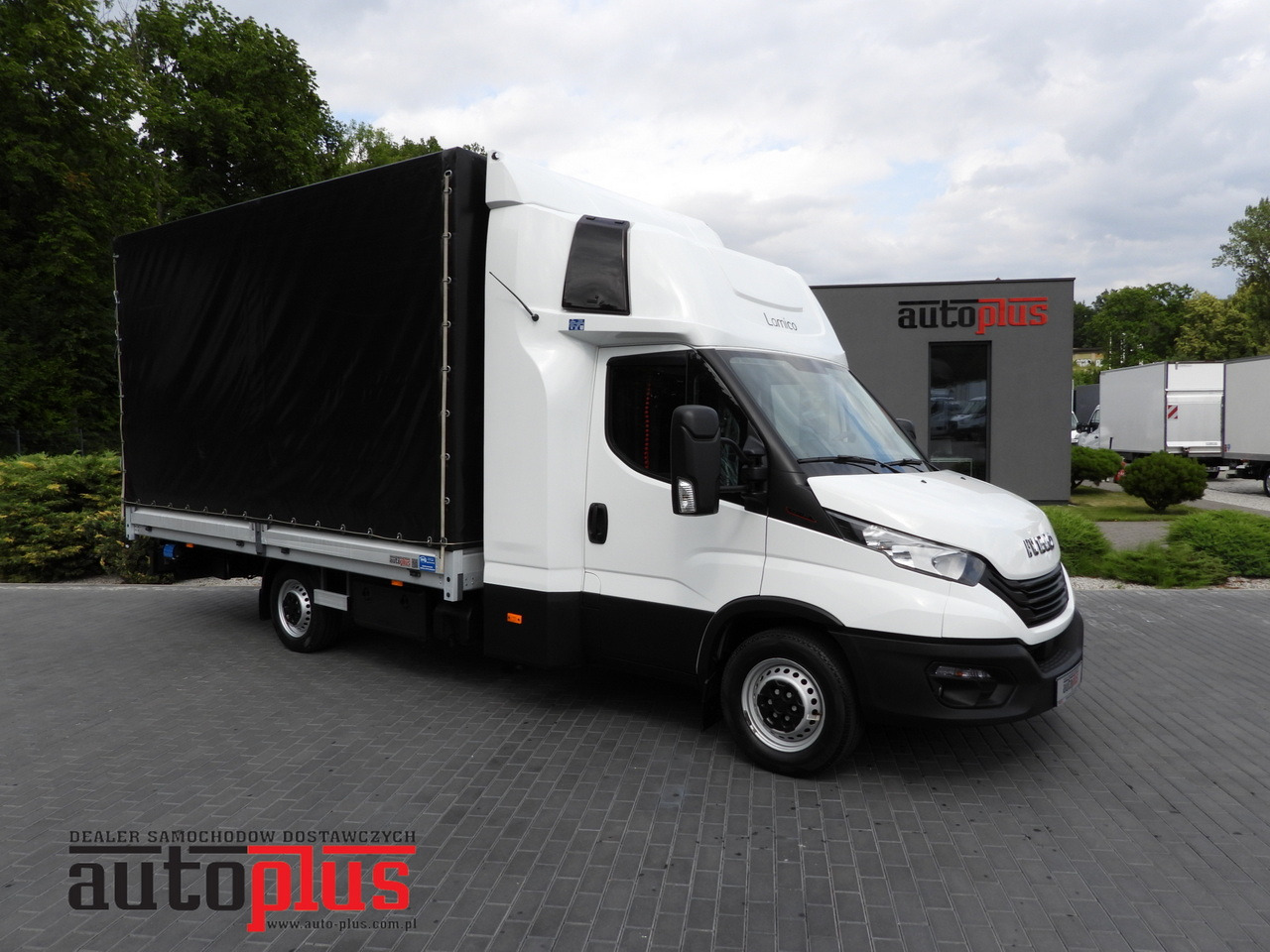 IVECO DAILY 35S18 TARPAULIN LIFT 10 PALLETS WEBASTO CRUISE CONTROL PNEUMATICS AIR CONDITIONING 180HP - Pressukapelli tavara-auto: kuva IVECO DAILY 35S18 TARPAULIN LIFT 10 PALLETS WEBASTO CRUISE CONTROL PNEUMATICS AIR CONDITIONING 180HP - Pressukapelli tavara-auto IVECO DAILY 35S18 TARPAULIN LIFT 10 PALLETS WEBASTO CRUISE CONTROL PNEUMATICS AIR CONDITIONING 180HP - Pressukapelli tavara-auto: kuva IVECO DAILY 35S18 TARPAULIN LIFT 10 PALLETS WEBASTO CRUISE CONTROL PNEUMATICS AIR CONDITIONING 180HP - Pressukapelli tavara-auto